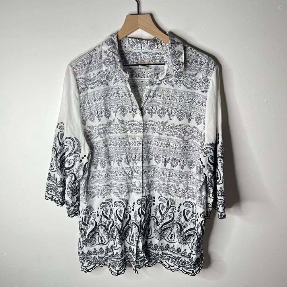 Chico's Black and White Paisley Embroidered Button Down Shirt size 3 Floral